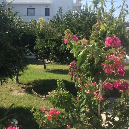 Hotel Manos