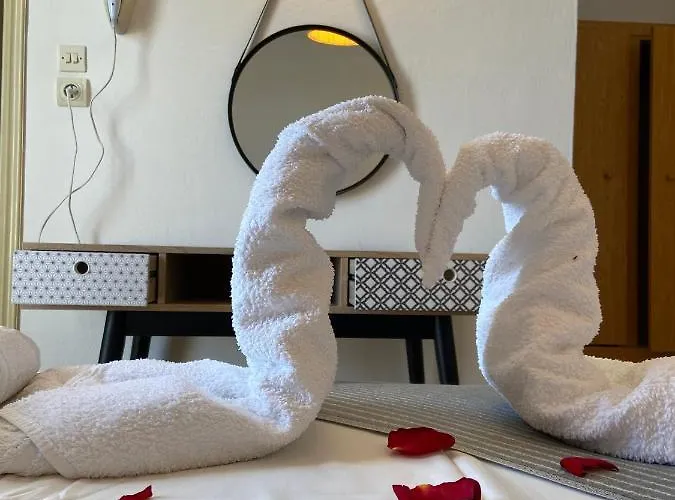 Otel Manos