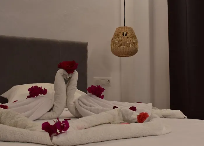 Otel Manos