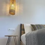 Manos Hotel 2*