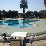 Hotel Manos